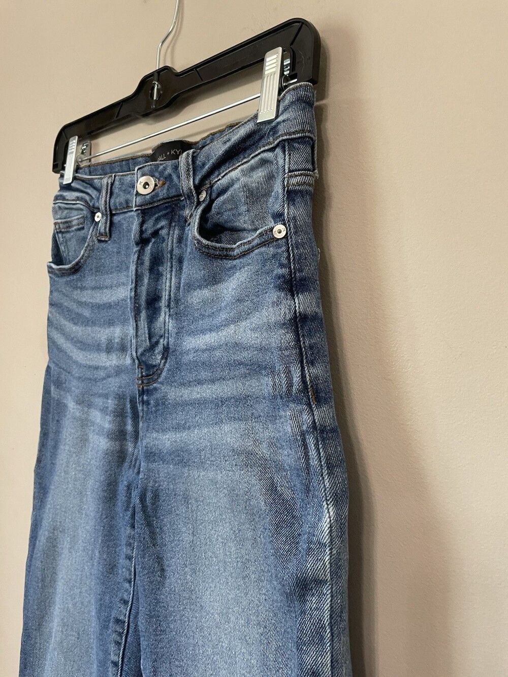 Kendall & Kylie Button Fly Distressed Jeans Blue Size 27